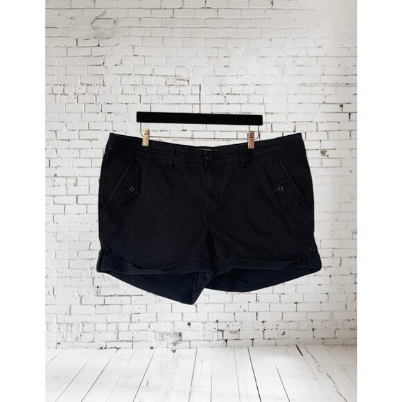 Torrid Pants - Torrid Womens Chino Black Shorts Stretch Cuffed Cotton Size 24